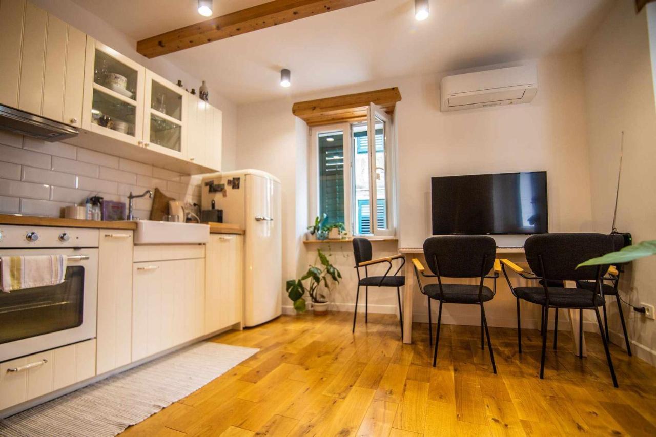 Tiramola Appartement Šibenik Buitenkant foto