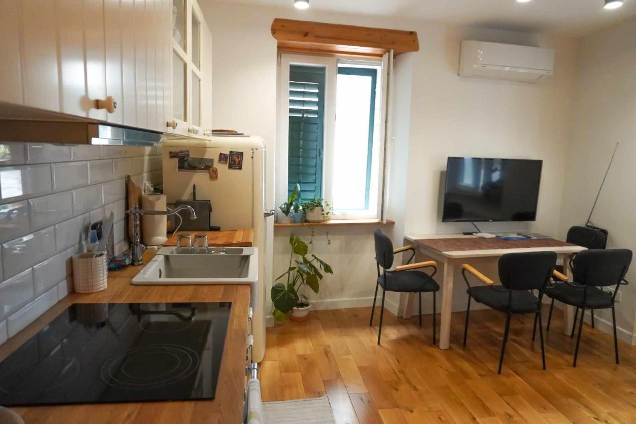 Tiramola Appartement Šibenik Buitenkant foto