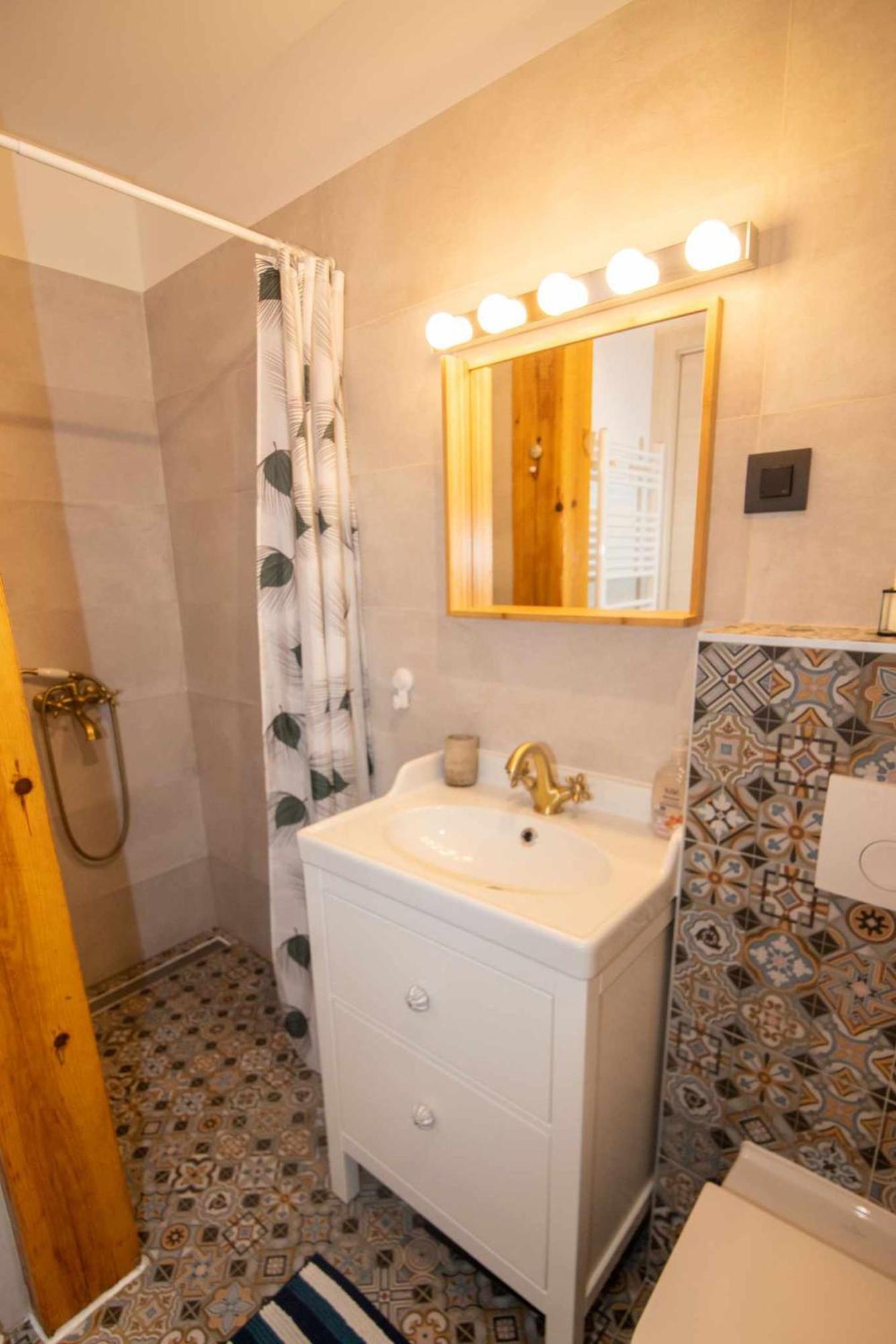 Tiramola Appartement Šibenik Buitenkant foto